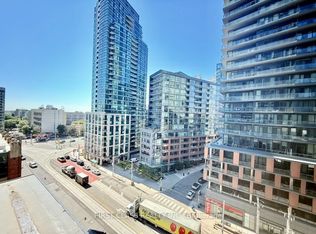 19 Bathurst St #902, Toronto, ON M5V 0R9