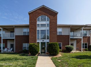 9415 Magnolia Ridge Dr UNIT 104, Louisville, KY 40291
