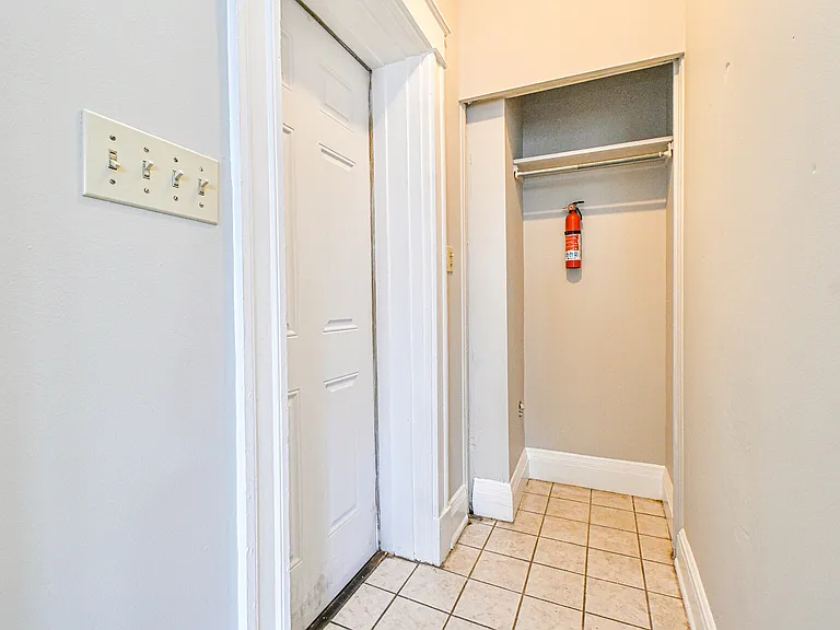 3280 Jefferson Ave #1 — Photo 34