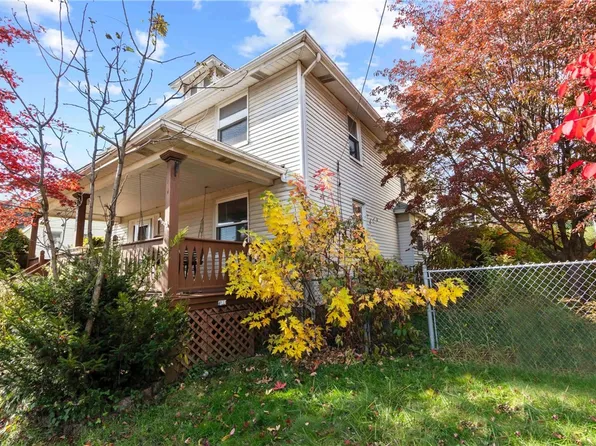 13 Charles St, Dravosburg, PA 15034