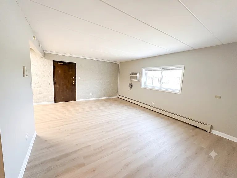 124 E Bailey Rd #A — Photo 3