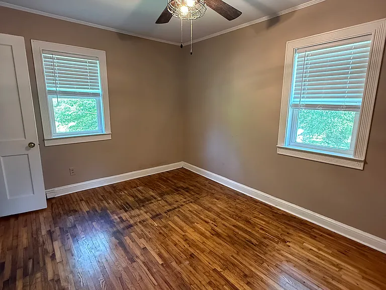 318 Green Cir — Photo 8