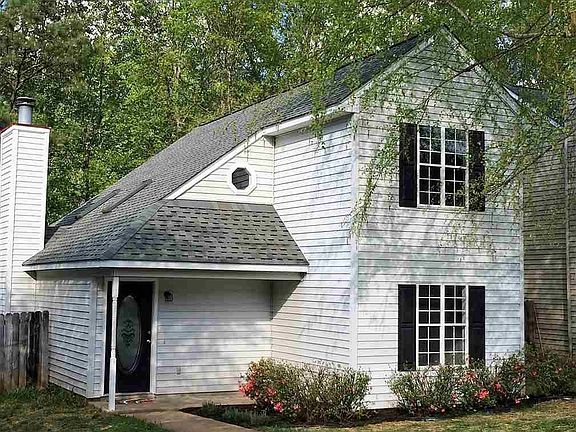 2nd image of 113 Creekpoint Dr