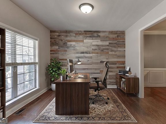 4th image of 2201 Spring Sound Ln