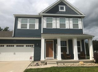 1971 Sunset View Ct NE, Cedar Springs, MI 49319