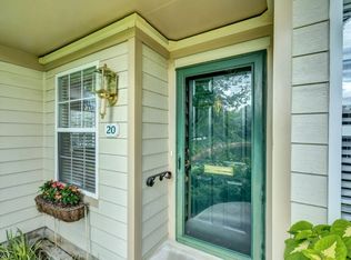 20 Gatehouse Ct, Morristown, NJ 07960