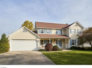 355 Lakeview Dr, Medina, OH 44256