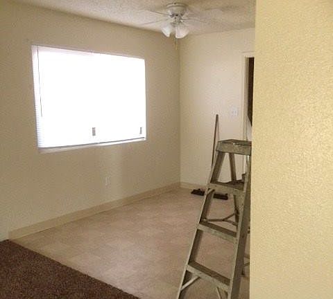 3rd image of 1126 Edgewood Dr