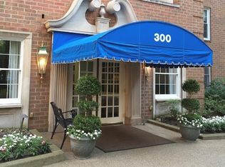 300 Fox Chapel Rd APT 306, Pittsburgh, PA 15238