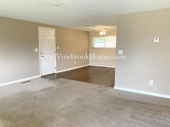 5th image of 4766 Haplin Dr