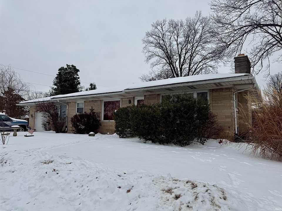 1st image of 2051 John St