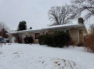 2051 John St, Evansville, IN 47714