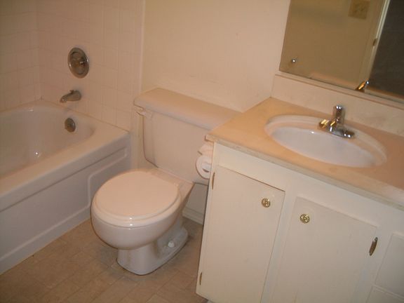 5th image of 18520 8th Ave NW APT 210