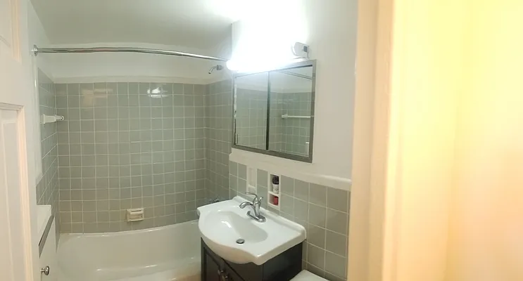 Rented by EZ Sell Realty | media 6