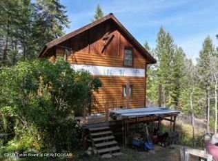 714 Sunset Dr, Alpine, WY 83128