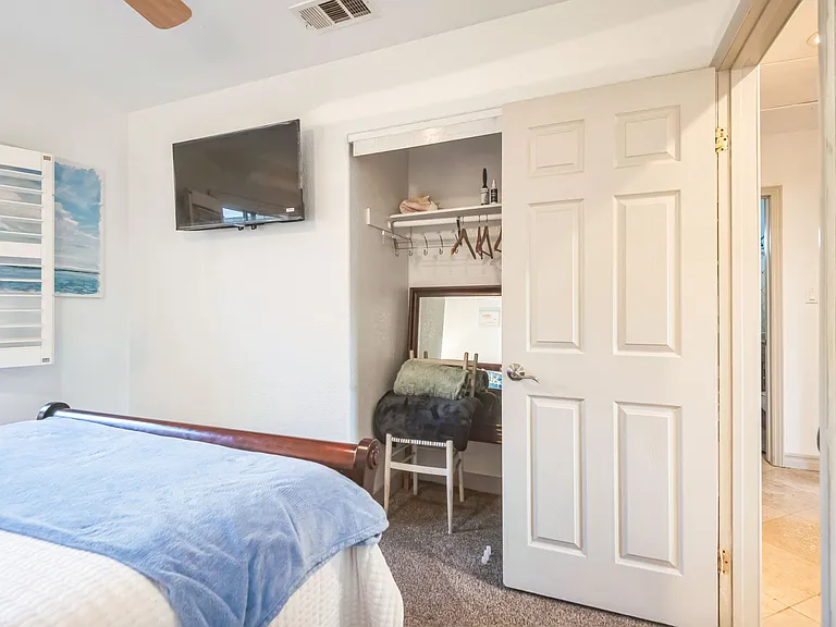 1531 W Trenton Pl — Photo 25