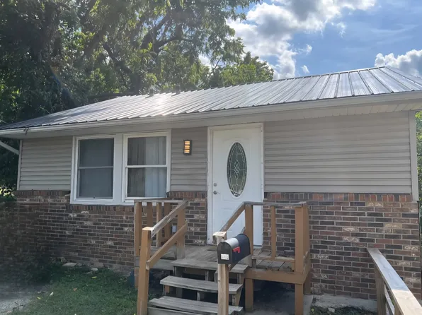 (undisclosed Address), Ashland, KY 41101