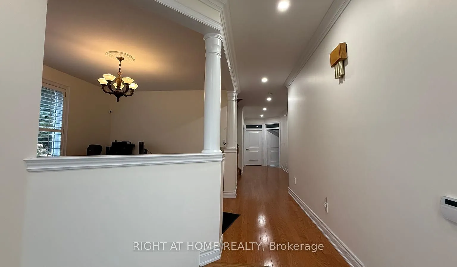 4 bed, $4,000 — Photo 2