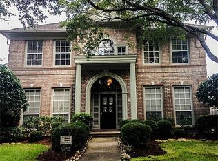 3303 Stoney Mist Dr, Sugar Land, TX 77479