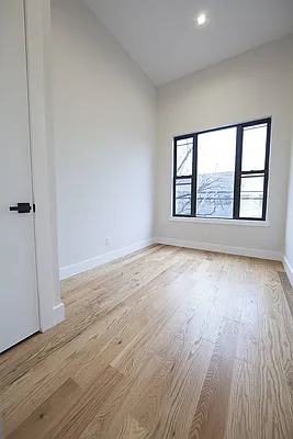 Rented by Brooklyn Group | media 13