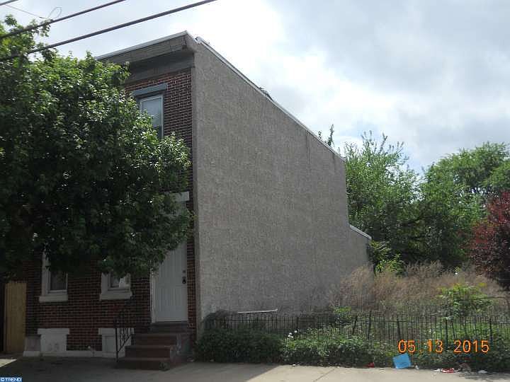 2nd image of 1224 Liberty St