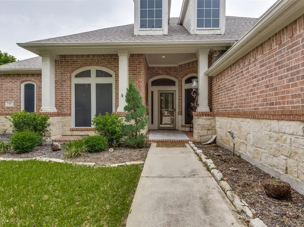 2 Miterton Ct, Mansfield, TX 76063