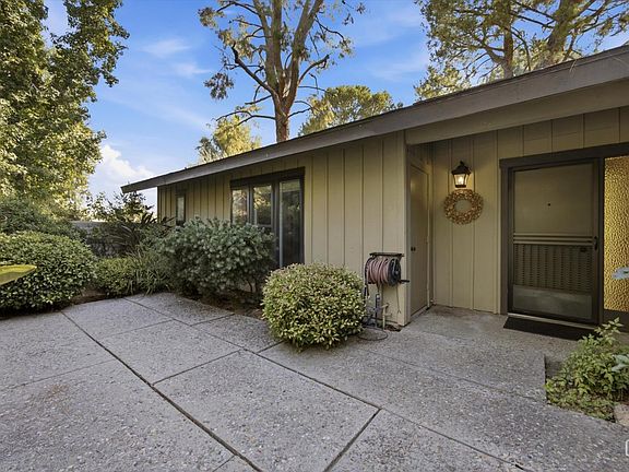 5th image of 5857 Riggs Ct
