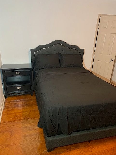 1st image of 2547 Springdale Rd SW Room 1