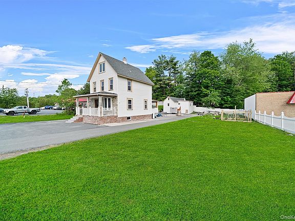 4th image of 31 Forestburgh Road