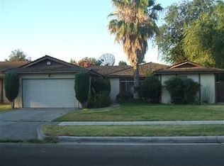 4878 E Santa Ana Ave, Fresno, CA