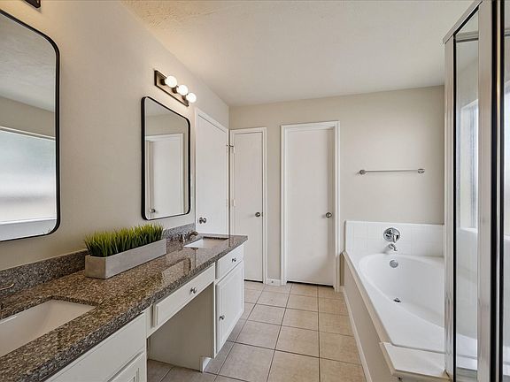 4th image of 22722 Tara Way Dr