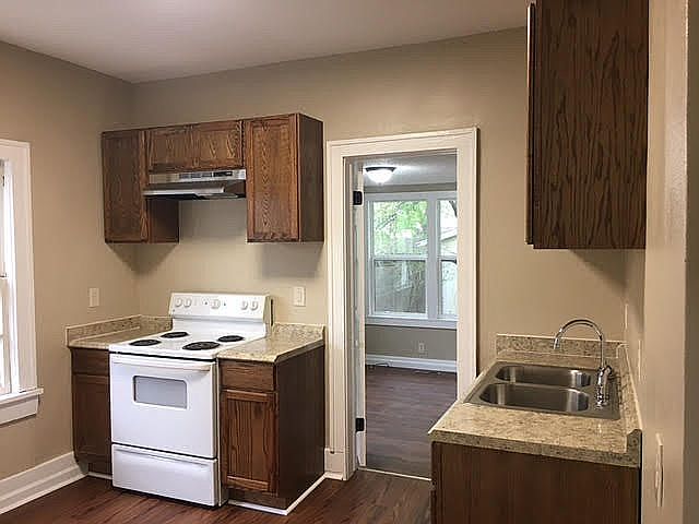Unit 1 Kitchen