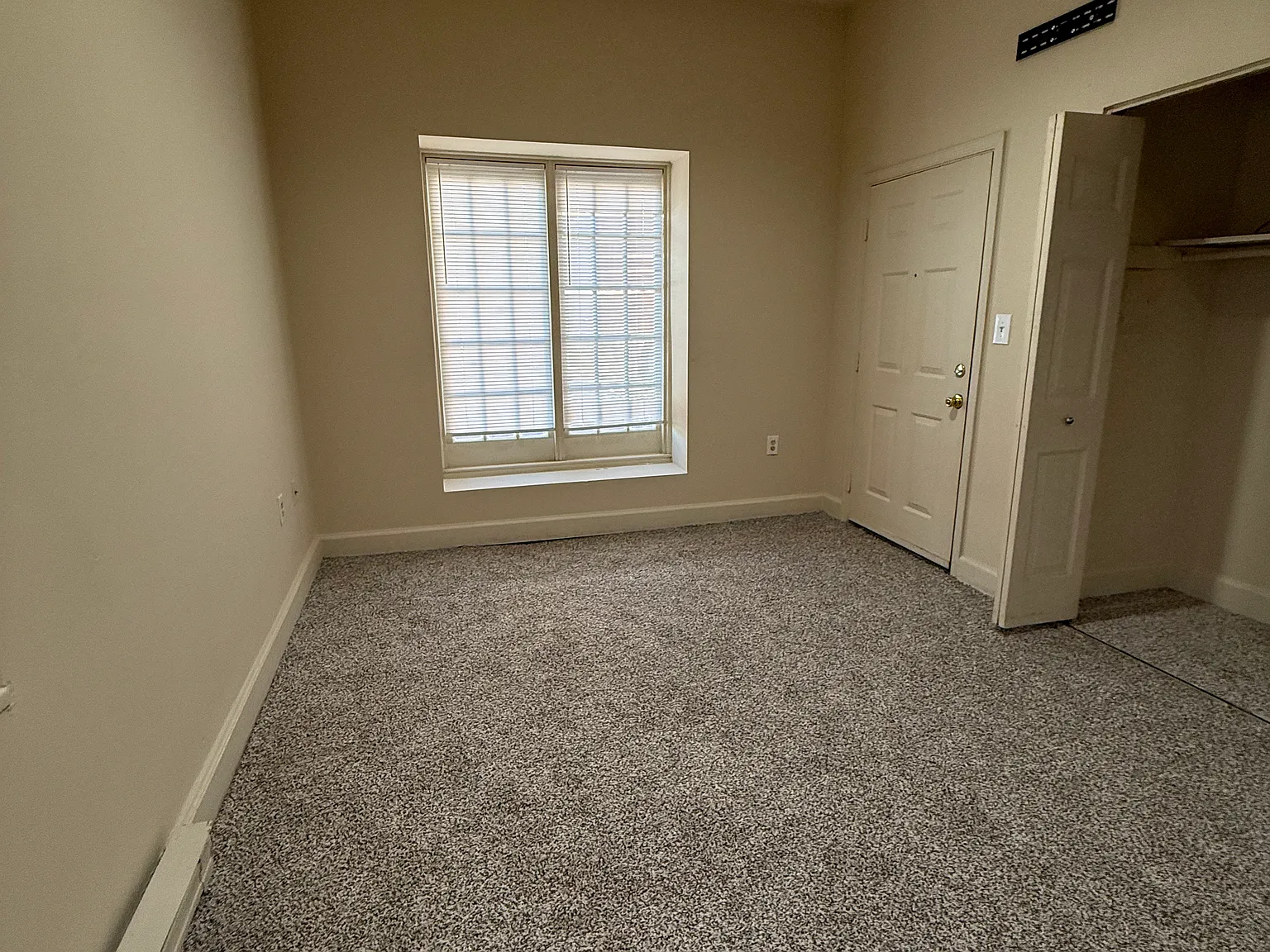 Peartree — Photo 1