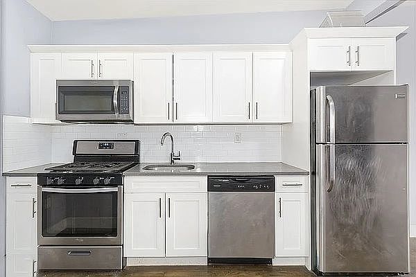 1st image of 1997 Eastern Pkwy #1A