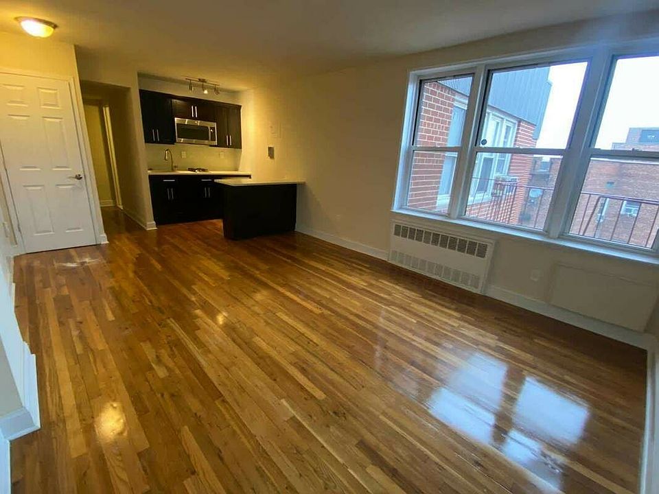 1st image of 142-20 84th Dr #6
