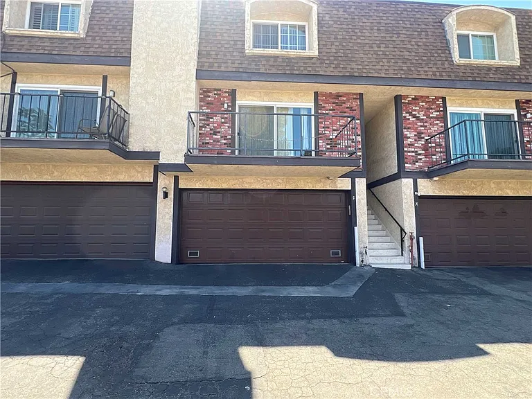 1818 Garvey Ave #G — Photo 2