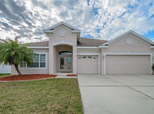 1817 Bonita Bluff Ct, Ruskin, FL 33570