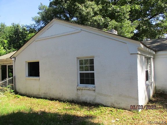 3rd image of 816 Federal Dr