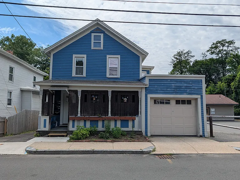 44 Market St #1 — Photo 1
