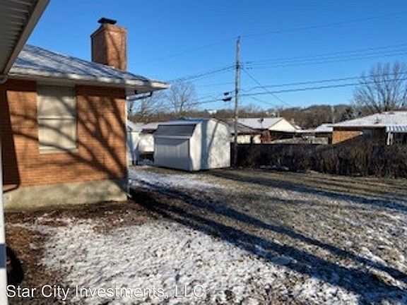 3rd image of 1625 Lindsey Ave