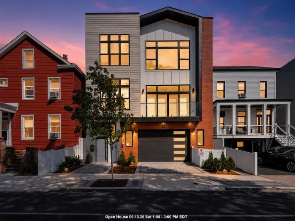 414 New York Avenue image 1 of 26