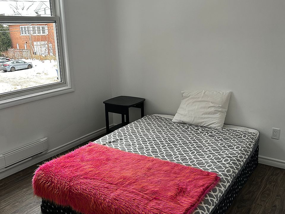 1st image of 132 McMurray St #6