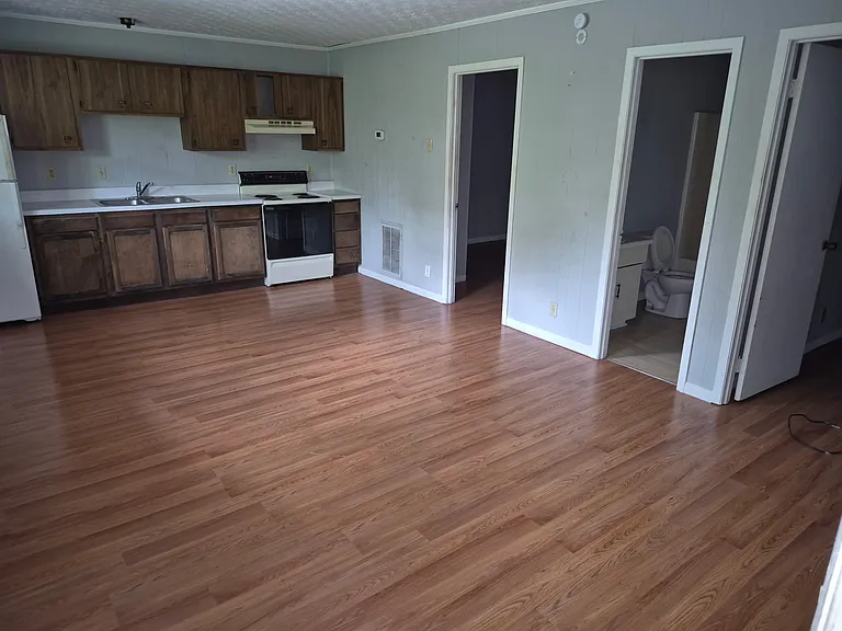 1117 Tellico St S #14 — Photo 4