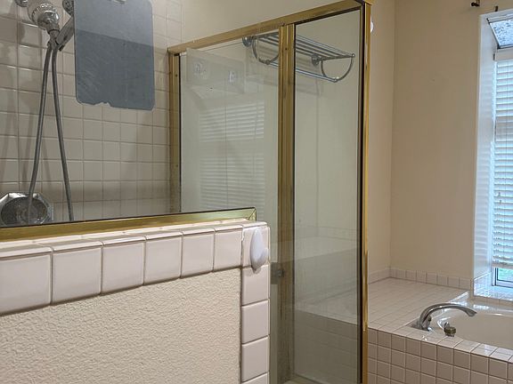 main shower and bath for master Bed/room