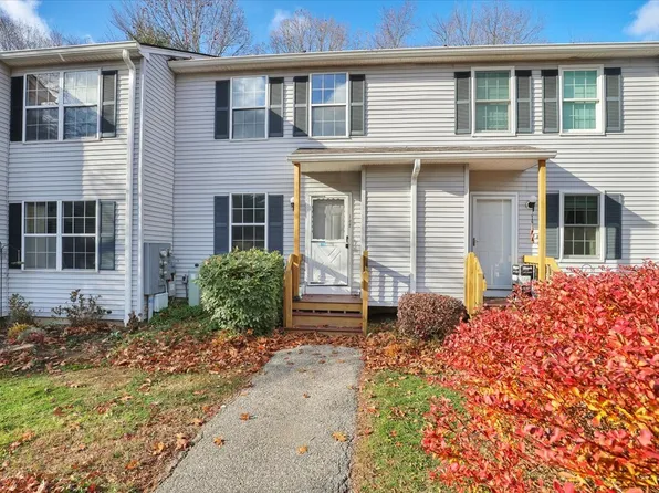 745 Merrow Road APT 102, Coventry, CT 06238