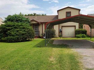 1006 SW McKinley Ave, Lawton, OK 73501