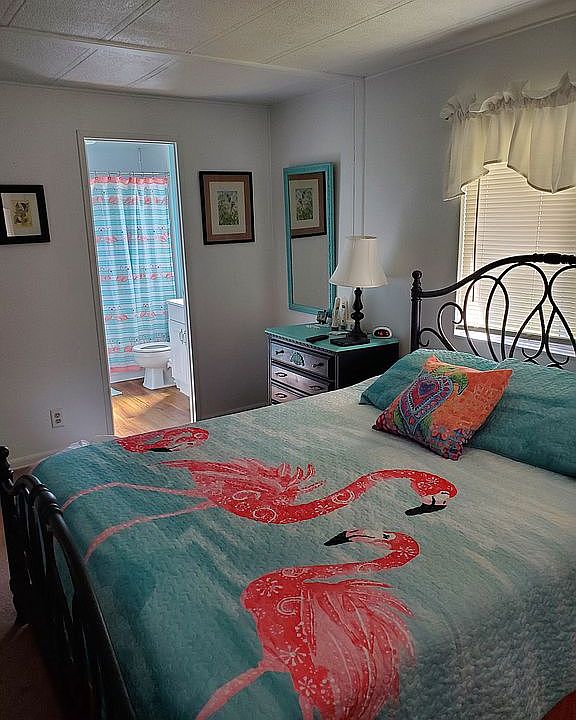 1st image of 899 Calamondin Ct