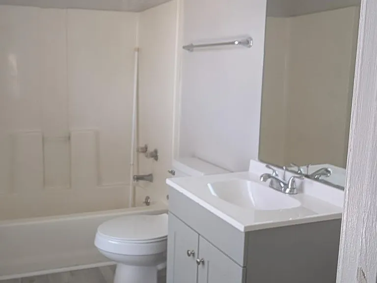 6319 Richfield Ln — Photo 11