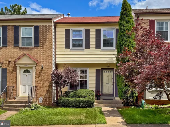 14530 Four Chimney Dr, Centreville, VA 20120