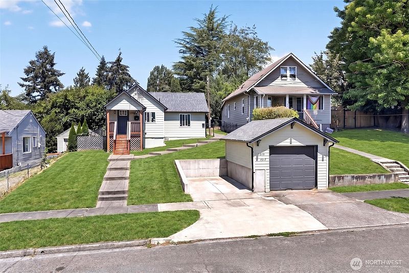 3rd image of 1519 S 46th Street